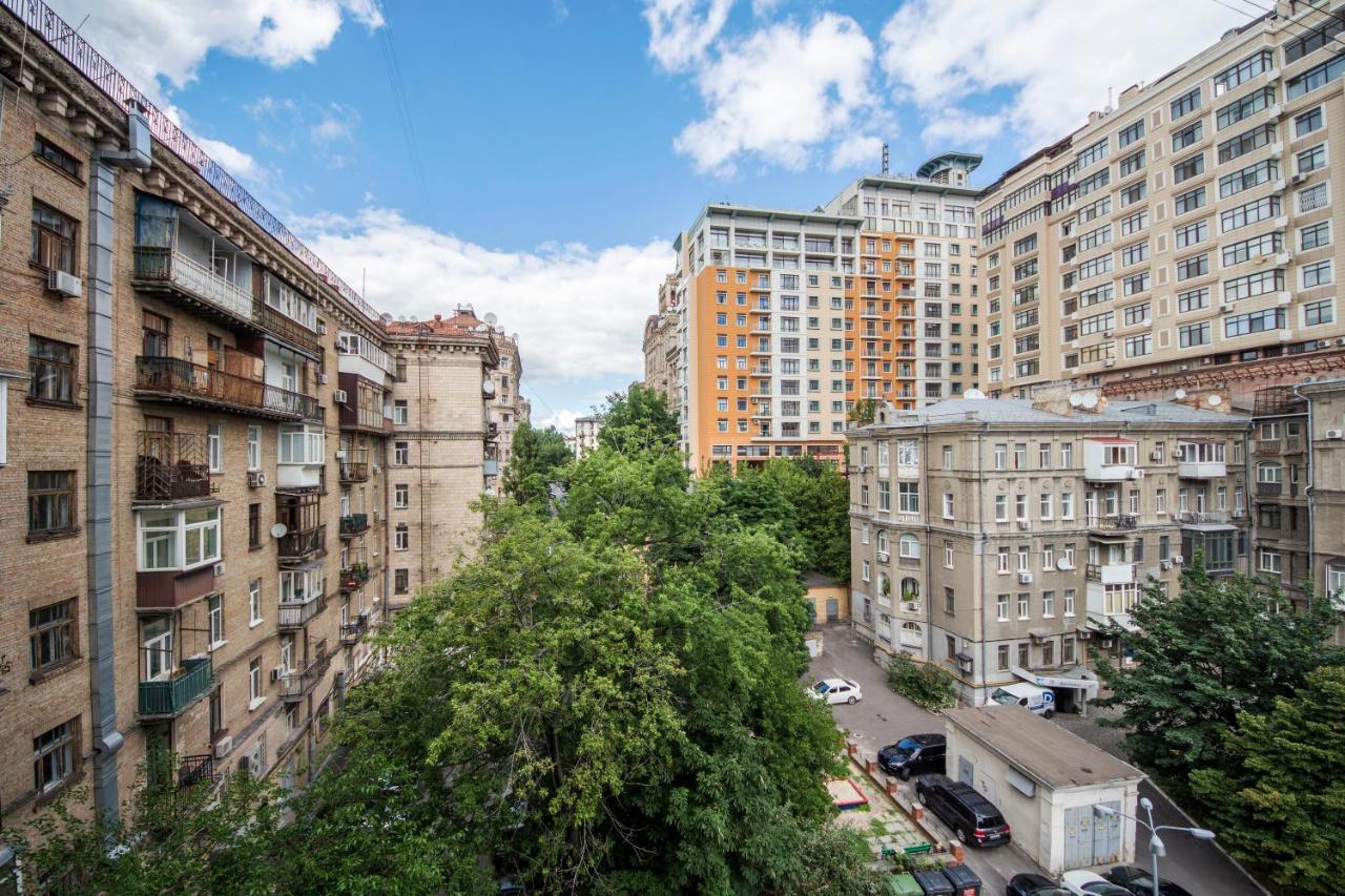 Scandinavian Apartments Киев Екстериор снимка