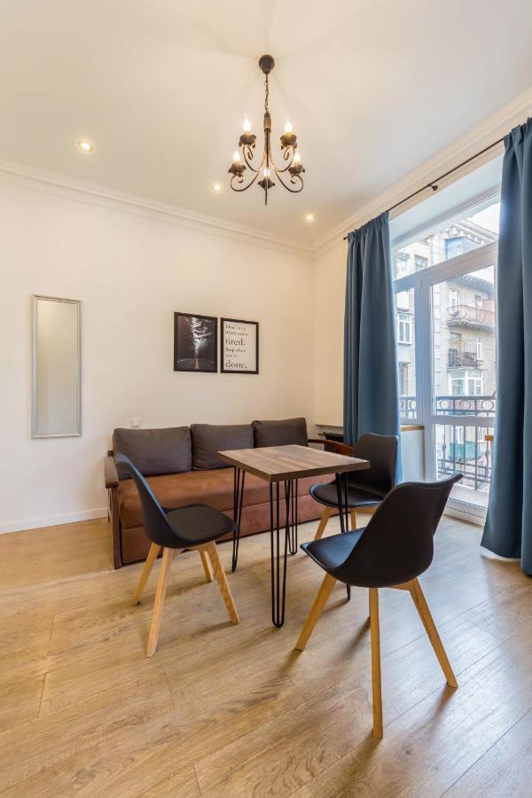 Scandinavian Apartments Киев Екстериор снимка